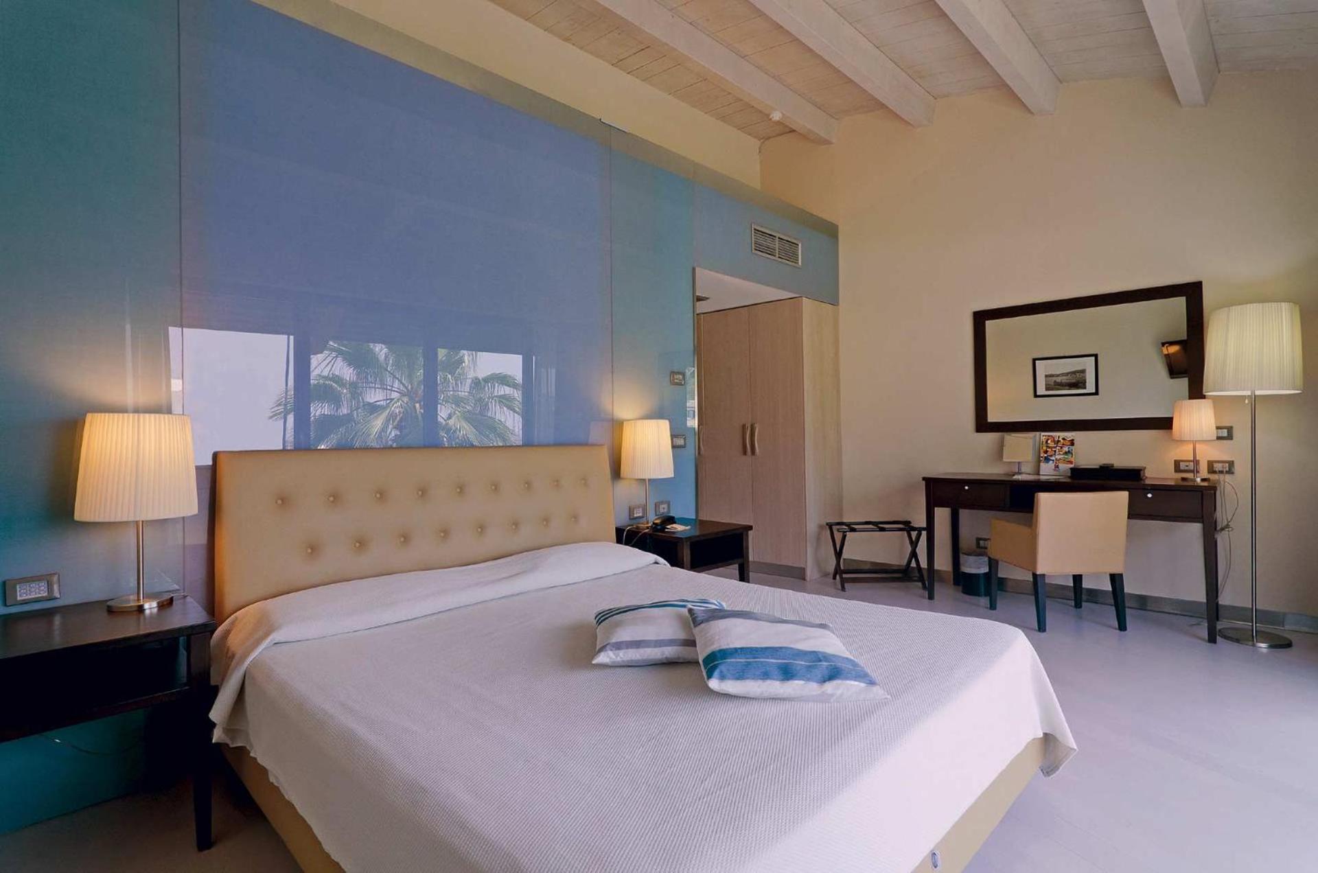 Elegance Boutique Suites Валверде Екстериор снимка