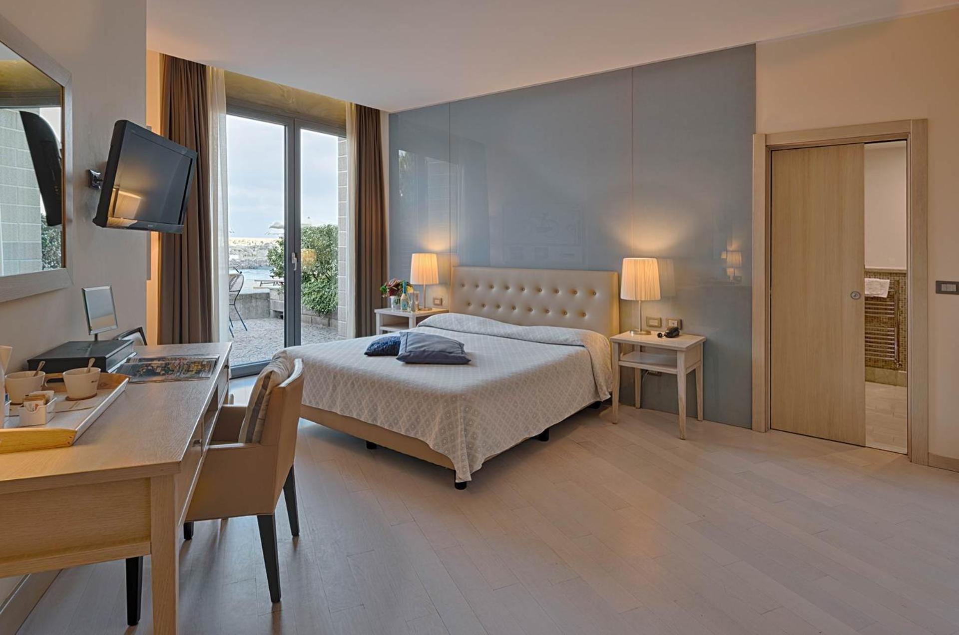 Elegance Boutique Suites Валверде Екстериор снимка